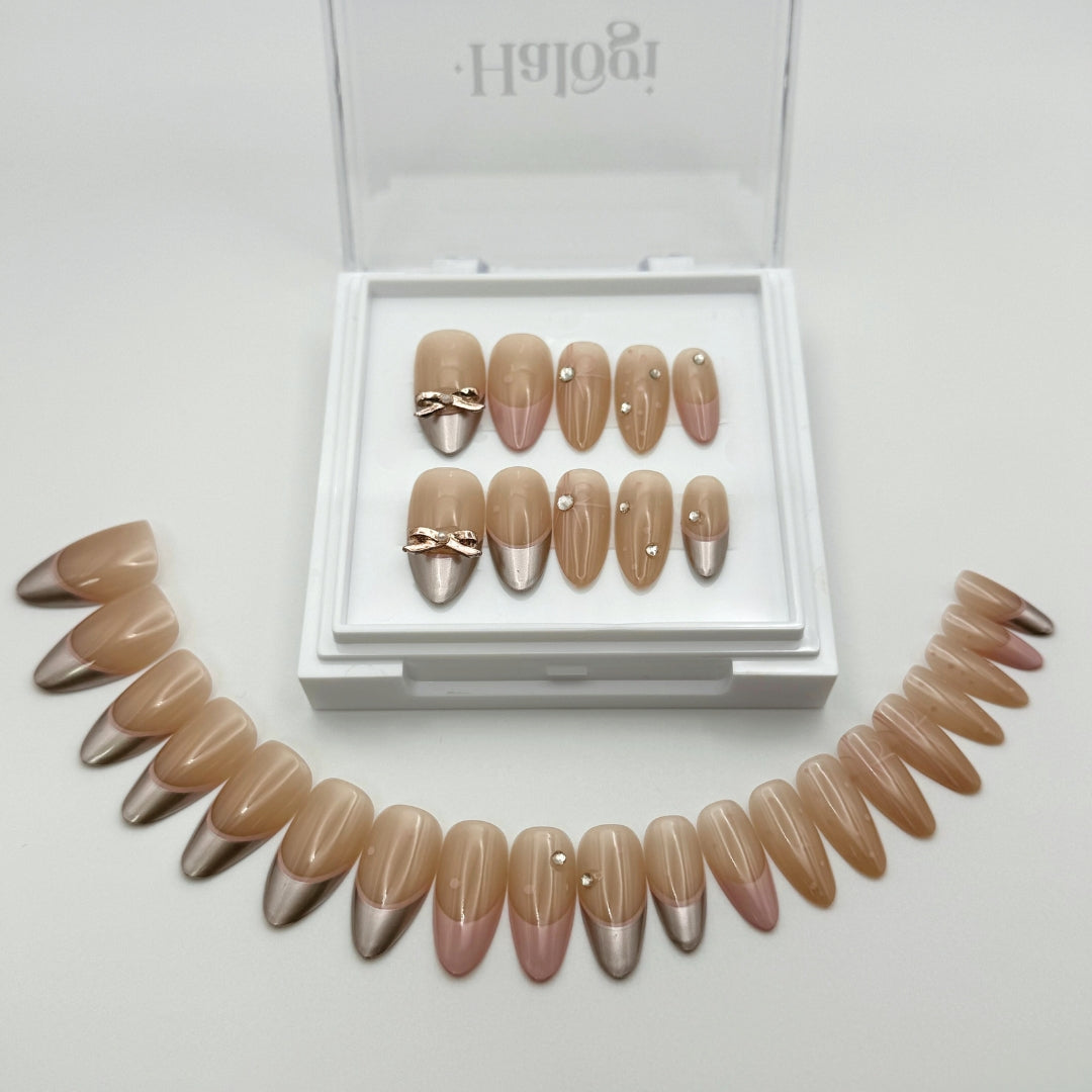 Luxe Dazzle - Nude Press-On Nails with Baby Pink or Shimmery Metallic
Includes 30 piece press-on nails
