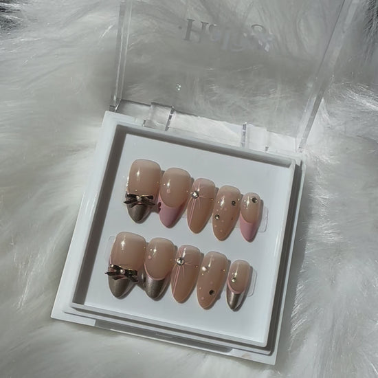 Luxe Dazzle - Nude Press-On Nails with Baby Pink or Shimmery Metallic
Includes 30 piece press-on nails